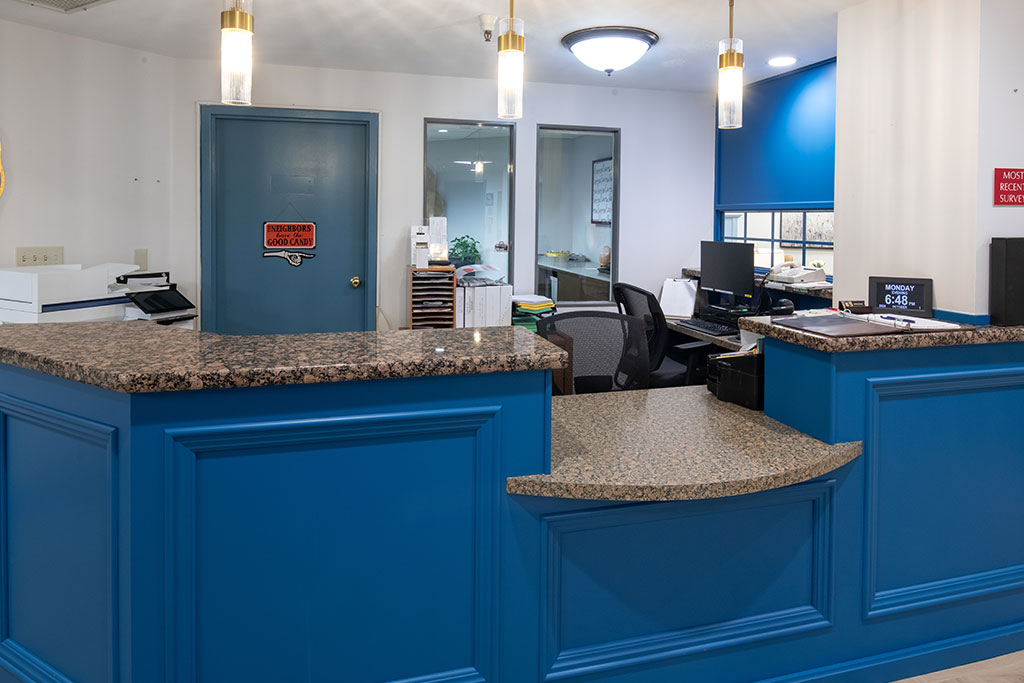 The Oaks at Lebanon Front Desk